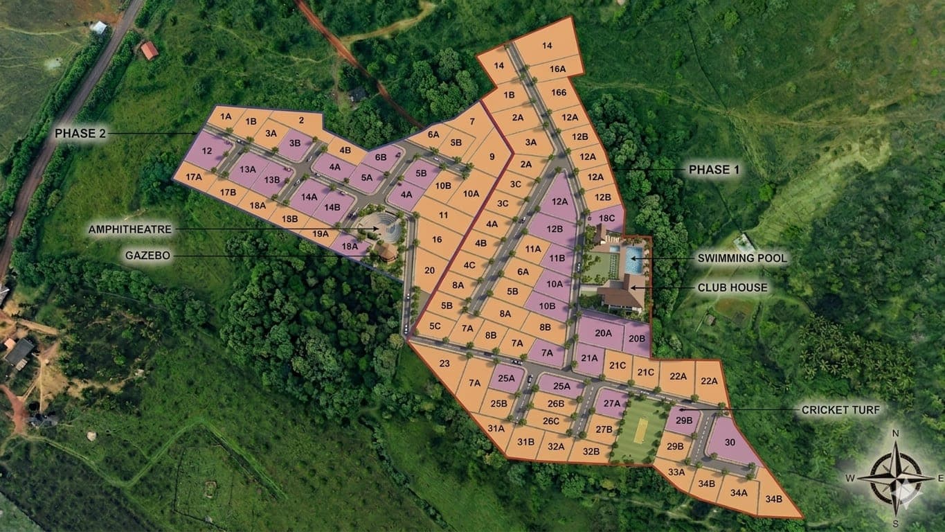 Satellite overlay of the Oceano site near Tarkarli showing Phase 1 and Phase 2 plot zones, clubhouse, swimming pool, amphitheatre, gazebo, cricket turf, and internal roads, with a compass rose at the bottom right